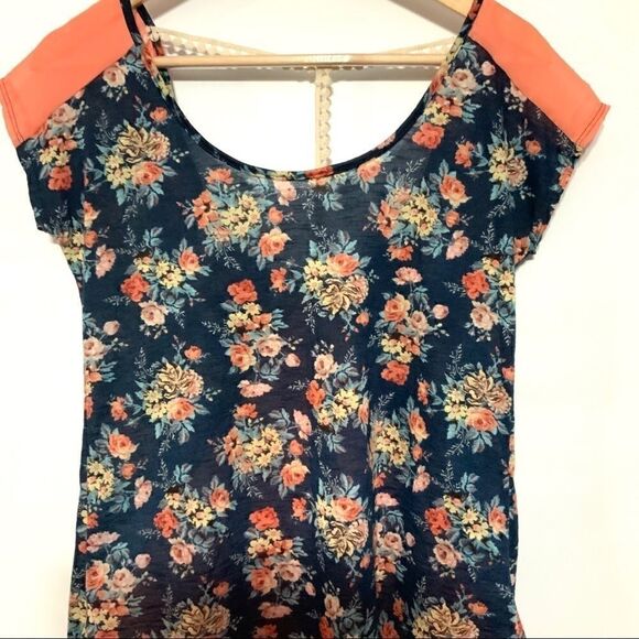 Rue 21 floral peach blue lace XS - Picture 3 of 7